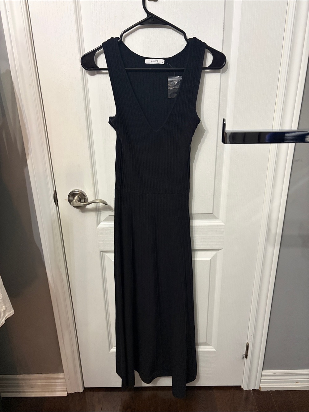 Roxy Black Ribbed V-Neck Maxi Dress